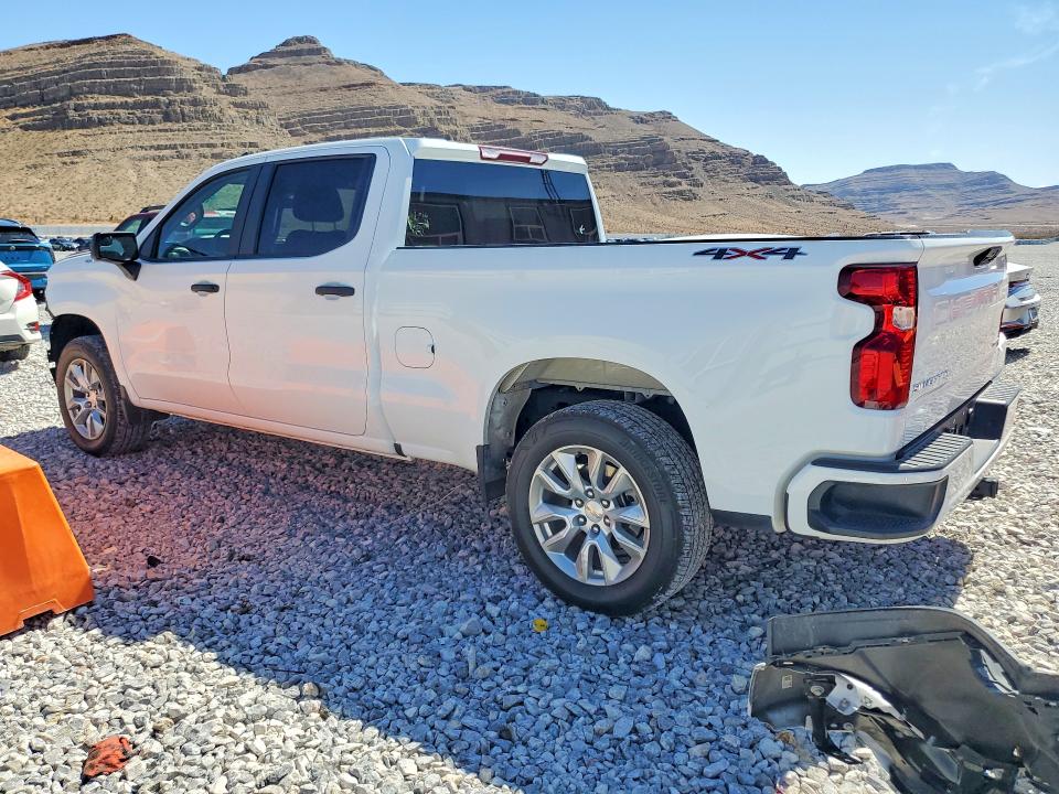 Продаж на аукціоні авто 2025 Chevrolet Silverado, vin: 3GCPKBEK4SG331032, номер лоту: 69711026