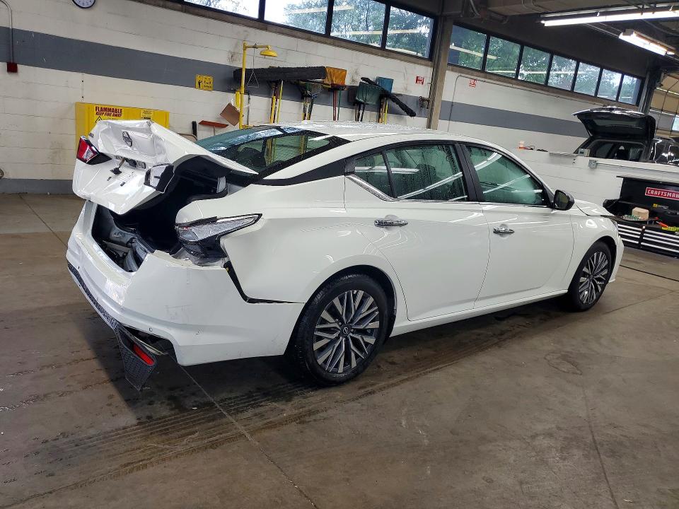 2025 Nissan Altima მანქანა იყიდება აუქციონზე, vin: 1N4BL4DV0SN332514, აუქციონის ნომერი: 69059266