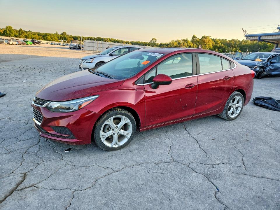 68341646 :رقم المزاد ، 1G1BF5SM7K7105089 vin ، 2019 Chevrolet Cruze مزاد بيع