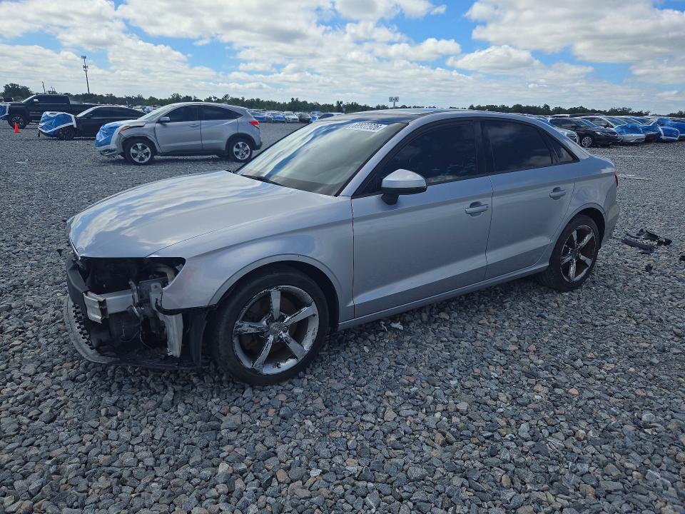 Продажа на аукционе авто 2016 Audi A3, vin: WAUA7GFF4G1014473, номер лота: 69932926