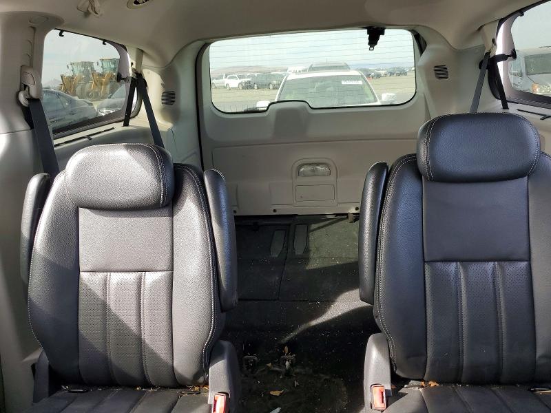 70573726 :رقم المزاد ، 2A4RR8DX7AR366672 vin ، 2010 Chrysler Town & Country مزاد بيع