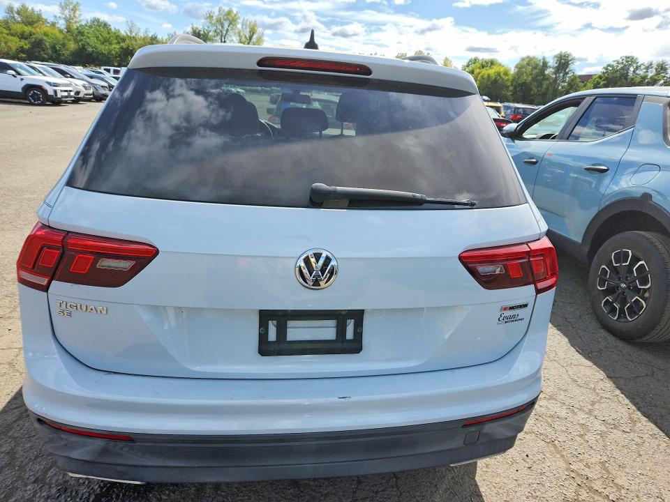 69757676 :رقم المزاد ، 3VV2B7AX1KM029676 vin ، 2019 Volkswagen Tiguan مزاد بيع