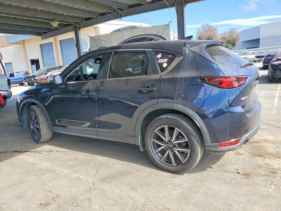 2018 Mazda Cx-5 მანქანა იყიდება აუქციონზე, vin: JM3KFACM1J1456958, აუქციონის ნომერი: 65362176