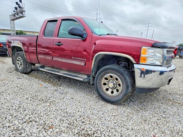 Продажа на аукционе авто 2013 Chevrolet Silverado, vin: 1GCRKSEA2DZ235578, номер лота: 69923226