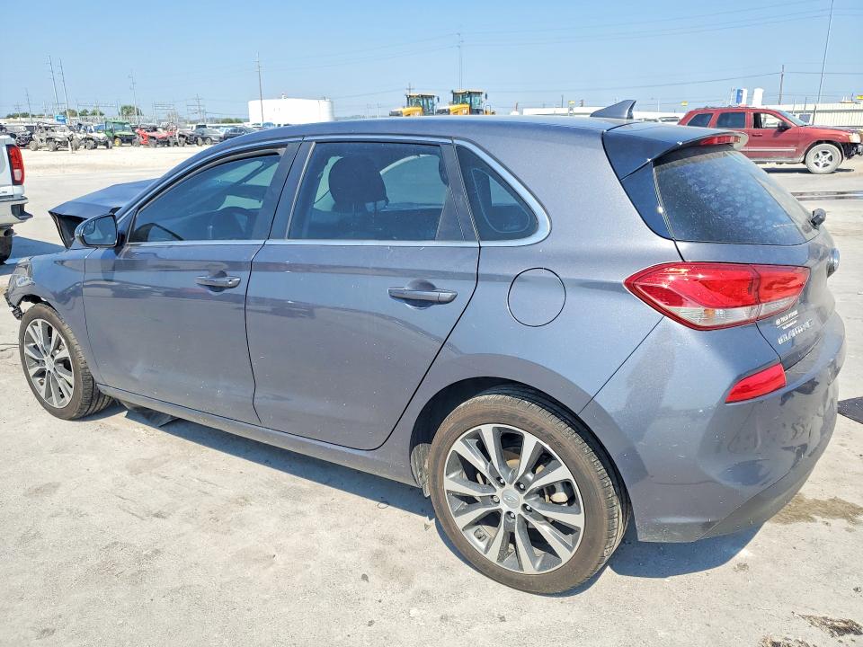 Продаж на аукціоні авто 2018 Hyundai Elantra Gt, vin: KMHH35LE8JU023949, номер лоту: 69859946