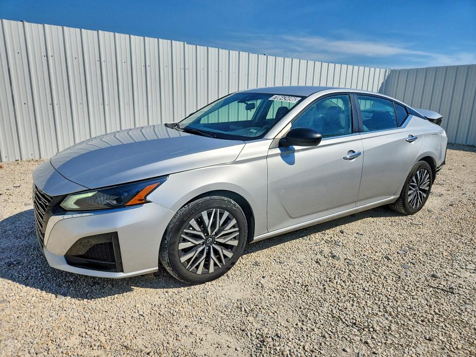 Auction sale of the 2024 Nissan Altima, vin: 1N4BL4DV4RN391771, lot number: 70643496