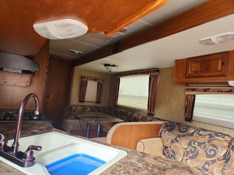 2013 Winnebago Raven მანქანა იყიდება აუქციონზე, vin: 54CBA0R22D1T87189, აუქციონის ნომერი: 67687686