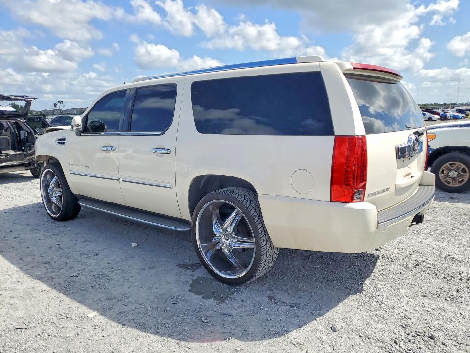 Продажа на аукционе авто 2007 Cadillac Escalade, vin: 1GYFK66827R311997, номер лота: 69323016