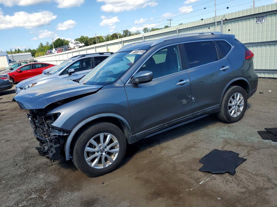69387116 :رقم المزاد ، KNMAT2MV2HP614578 vin ، 2017 Nissan Rogue مزاد بيع