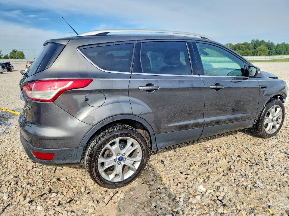 Продажа на аукционе авто 2016 Ford Escape, vin: 1FMCU9J97GUA96002, номер лота: 67707496