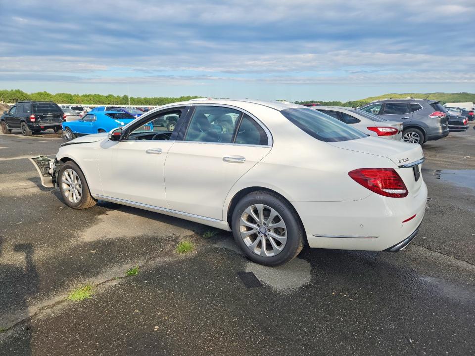 68617896 :رقم المزاد ، WDDZF4KB3HA145699 vin ، 2017 Mercedes-benz E مزاد بيع