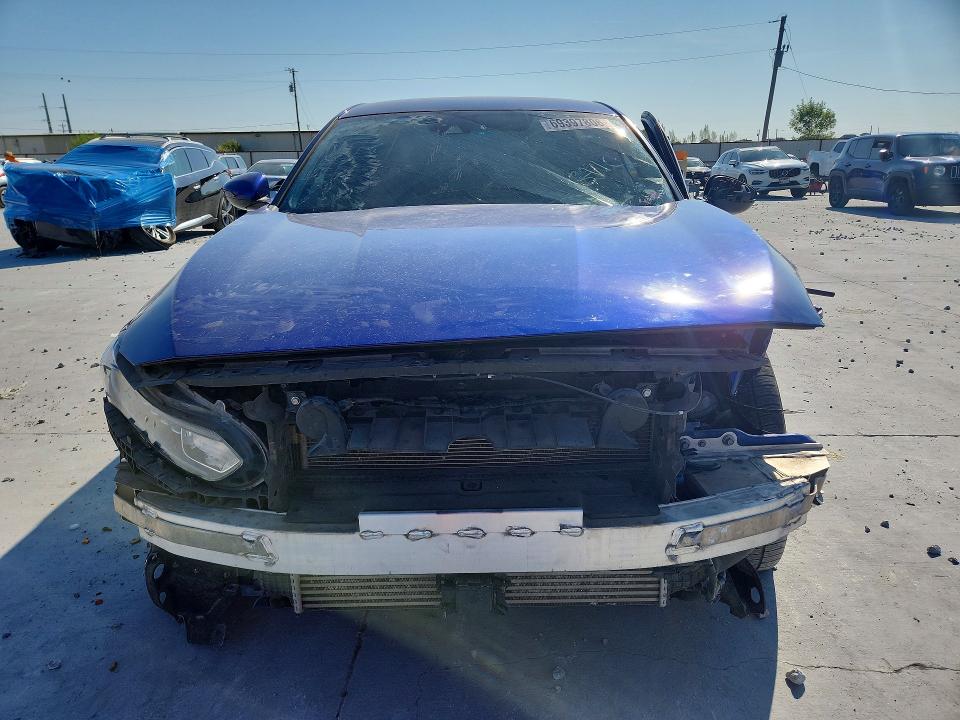 69397806 :رقم المزاد ، 1HGCV1F37KA170280 vin ، 2019 Honda Accord مزاد بيع