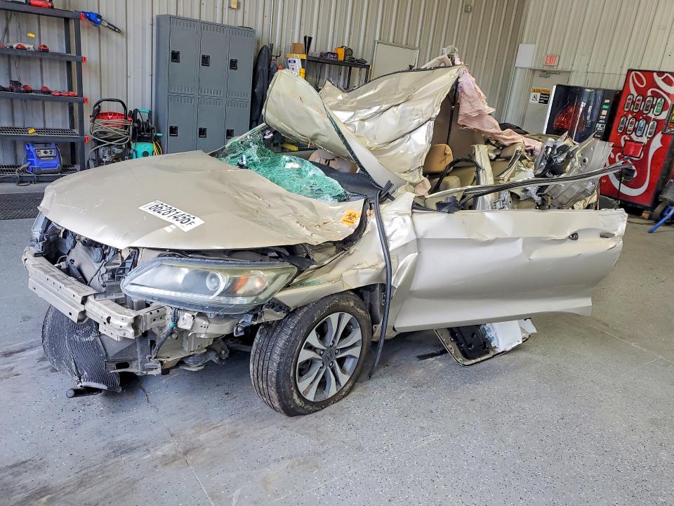 2015 Honda Accord მანქანა იყიდება აუქციონზე, vin: 1HGCR2F33FA189084, აუქციონის ნომერი: 66281456