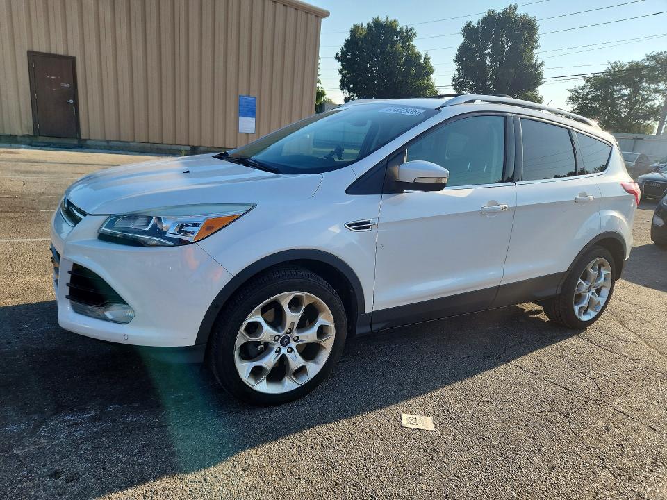 2013 Ford Escape მანქანა იყიდება აუქციონზე, vin: 1FMCU9J95DUA04462, აუქციონის ნომერი: 67462936