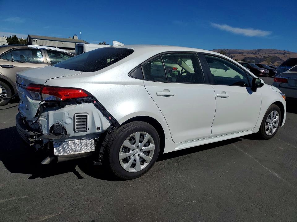 Продажа на аукционе авто 2026 Toyota Corolla Hybrid, vin: JTDBCMFE4T3134667, номер лота: 70111156