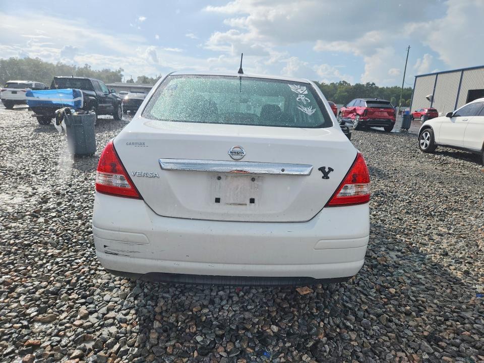 68732106 :رقم المزاد ، 3N1BC1AP4BL465908 vin ، 2011 Nissan Versa مزاد بيع