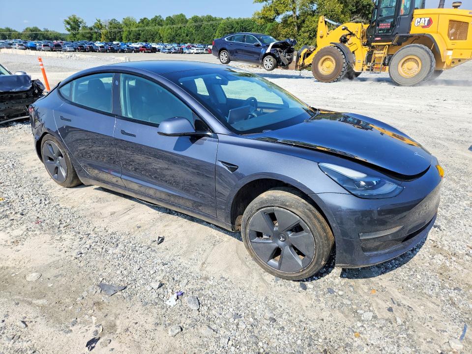 69413556 :رقم المزاد ، 5YJ3E1EB5MF044100 vin ، 2021 Tesla Model 3 مزاد بيع