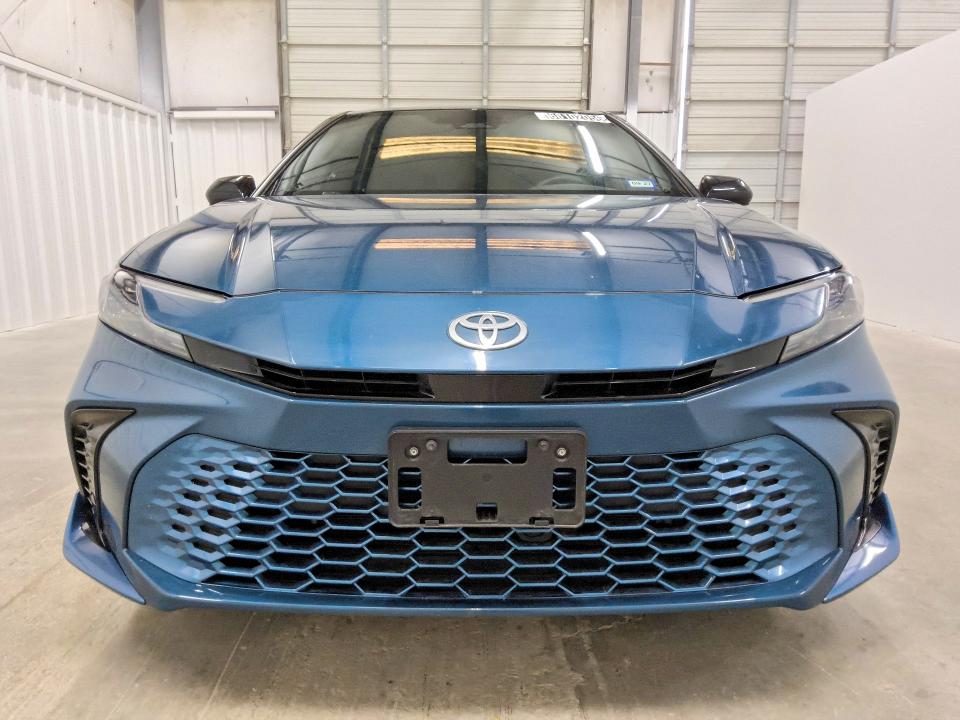 Aukcja sprzedaży 2026 Toyota Camry, vin: 4T1DBADK9TU040051, numer aukcji: 68102056