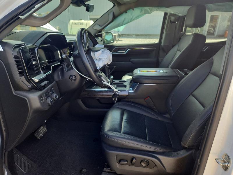 Auction sale of the 2022 Chevrolet Silverado, vin: 3GCUDGET3NG677127, lot number: 68813566