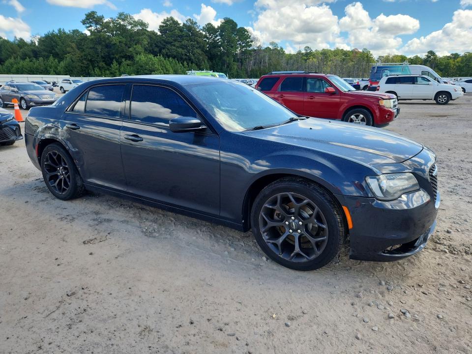 Продажа на аукционе авто 2019 Chrysler 300, vin: 2C3CCABG3KH515503, номер лота: 67708616