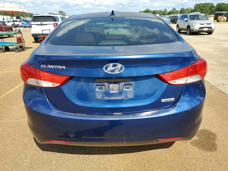 Продаж на аукціоні авто 2013 Hyundai Elantra, vin: KMHDH4AEXDU618979, номер лоту: 67798386