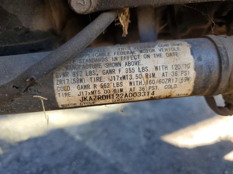 67727046 :رقم المزاد ، JKAZRDH122A003314 vin ، 2002 Kawasaki Zr750 مزاد بيع