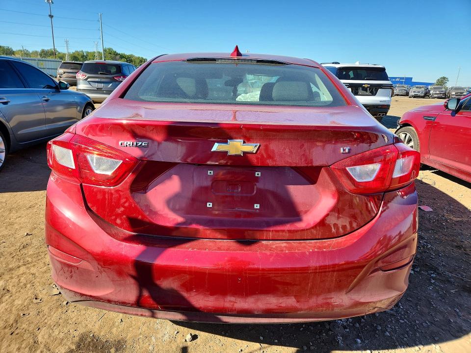 2017 Chevrolet Cruze მანქანა იყიდება აუქციონზე, vin: 1G1BE5SM0H7232701, აუქციონის ნომერი: 70836326