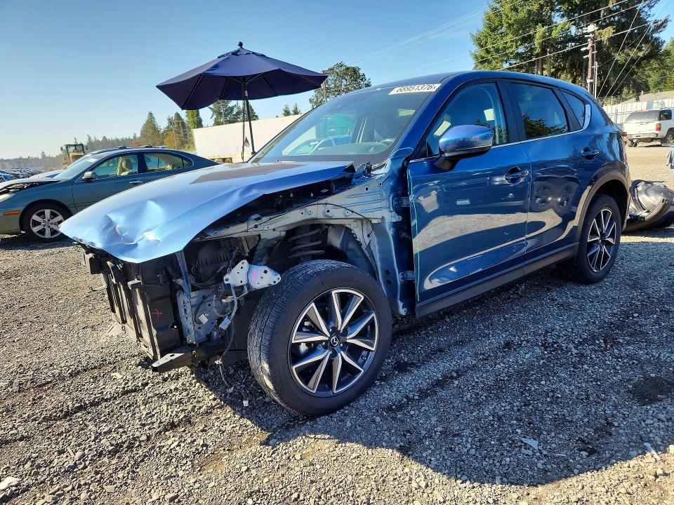 68951376 :رقم المزاد ، JM3KFBCM5J0300465 vin ، 2018 Mazda Cx-5 مزاد بيع