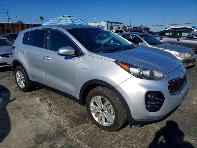 2018 Kia Sportage მანქანა იყიდება აუქციონზე, vin: KNDPMCAC3J7344816, აუქციონის ნომერი: 68025476