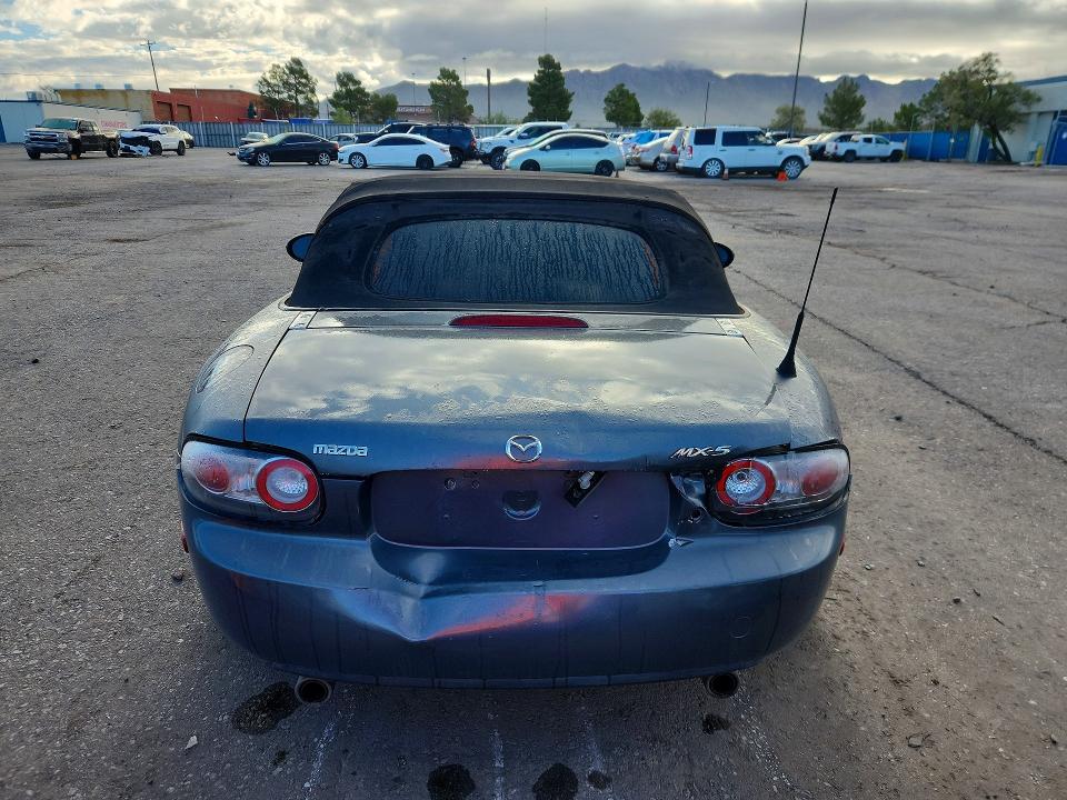 Продажа на аукционе авто 2006 Mazda Mx-5 Miata, vin: JM1NC25F360117490, номер лота: 70999156