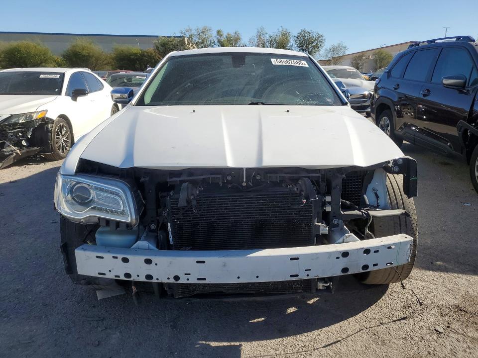 2018 Chrysler 300 მანქანა იყიდება აუქციონზე, vin: 2C3CCAEG3JH159824, აუქციონის ნომერი: 68562666