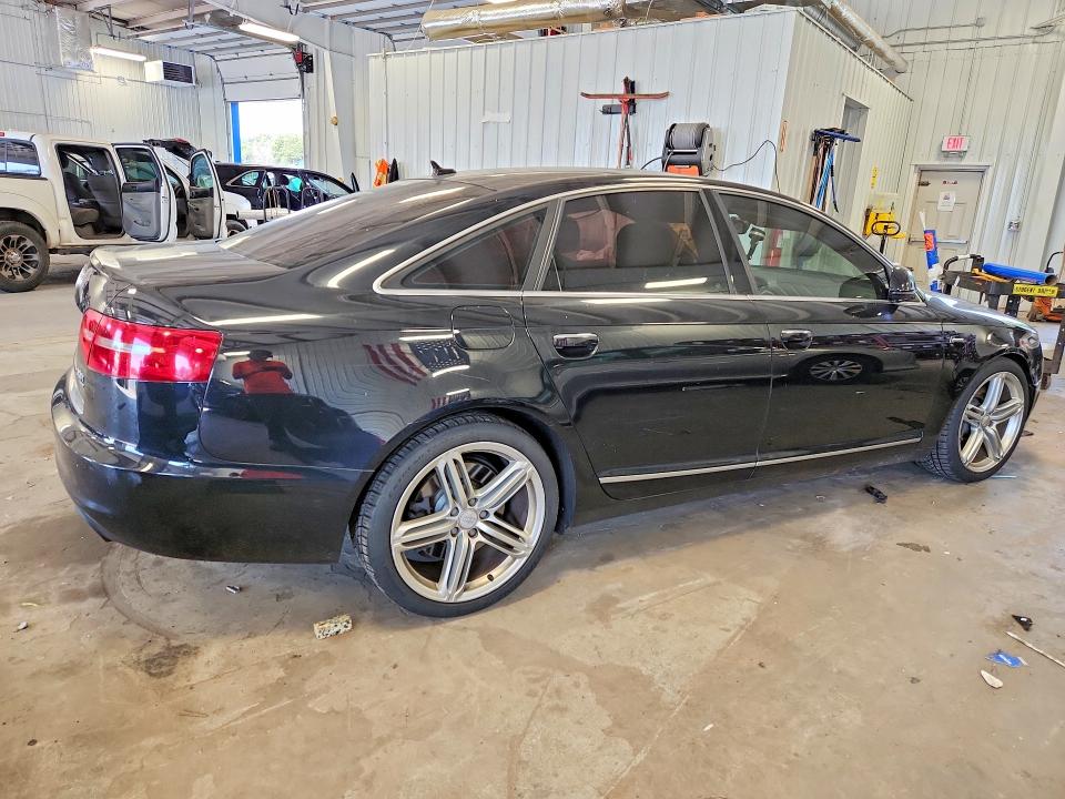 2010 Audi A6 მანქანა იყიდება აუქციონზე, vin: WAUKGAFB0AN061899, აუქციონის ნომერი: 68571316