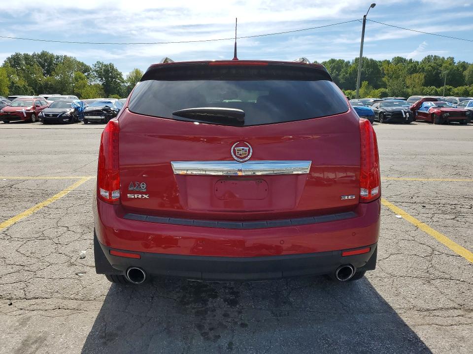 68606436 :رقم المزاد ، 3GYFNCE36ES629028 vin ، 2014 Cadillac Srx مزاد بيع
