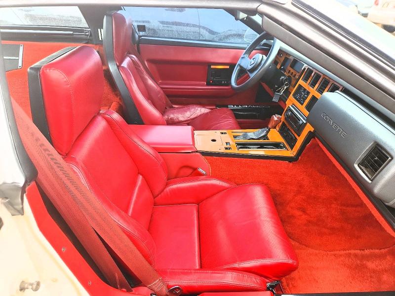 1985 Chevrolet Corvette მანქანა იყიდება აუქციონზე, vin: 1G1YY0784F5131850, აუქციონის ნომერი: 68418276