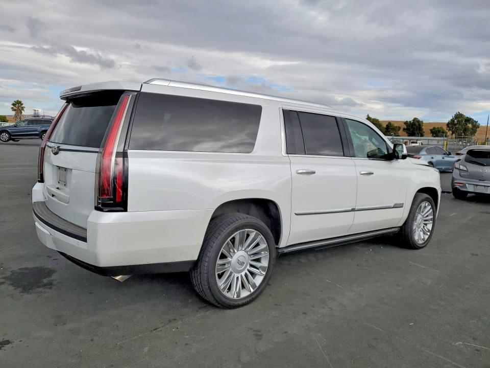Продаж на аукціоні авто 2016 Cadillac Escalade, vin: 1GYS4KKJ4GR333574, номер лоту: 67913216