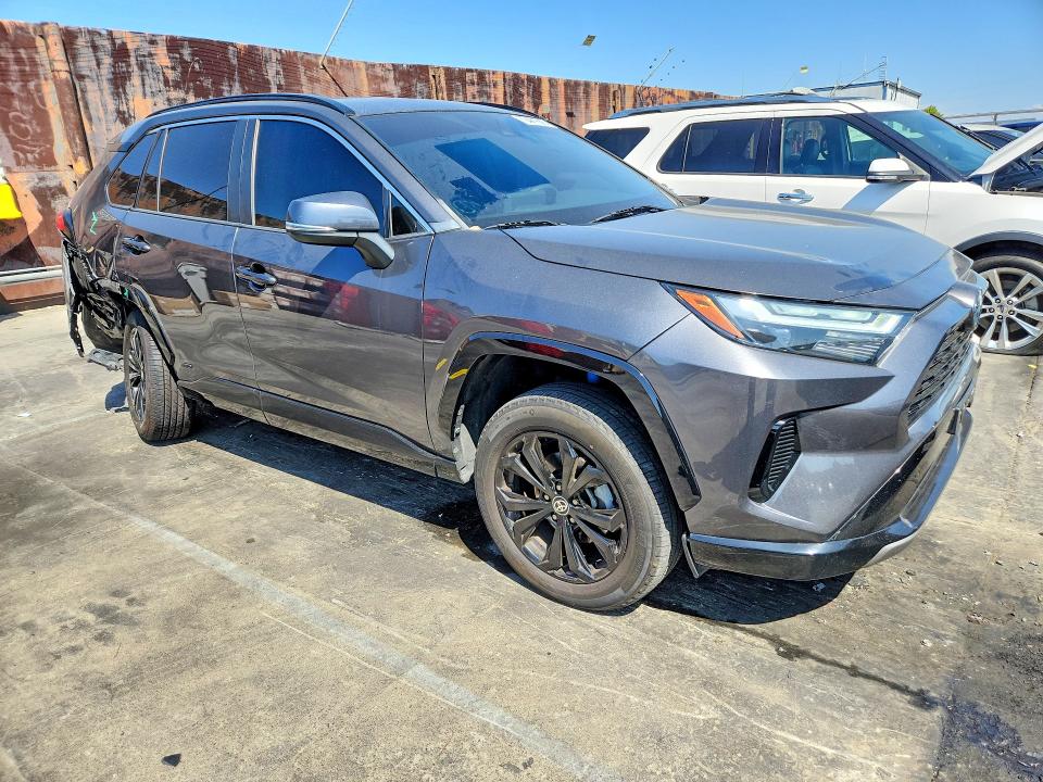 2022 Toyota Rav4 მანქანა იყიდება აუქციონზე, vin: 4T3T6RFV1NU066966, აუქციონის ნომერი: 70441666