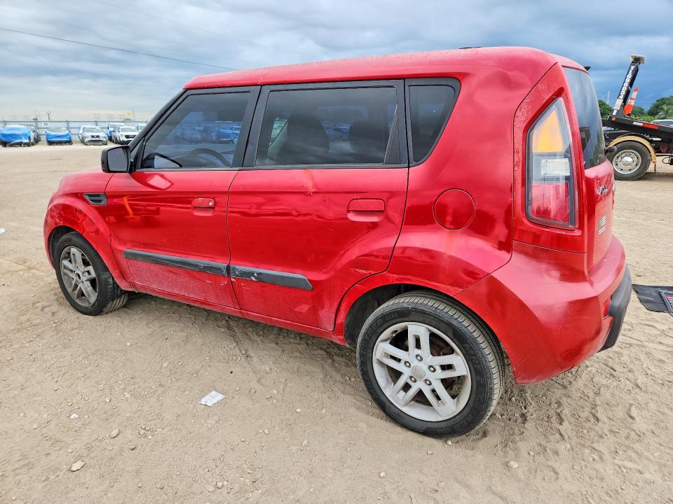 71103726 :رقم المزاد ، KNDJT2A27A7149084 vin ، 2010 Kia Soul مزاد بيع