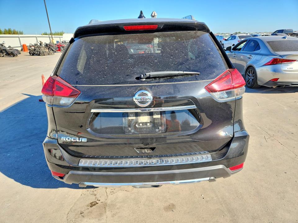 Продажа на аукционе авто 2017 Nissan Rogue, vin: JN8AT2MT3HW400241, номер лота: 67207046