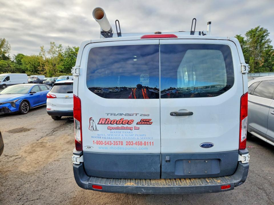 Продаж на аукціоні авто 2018 Ford Transit, vin: 1FTYR1ZM6JKA98140, номер лоту: 70593686