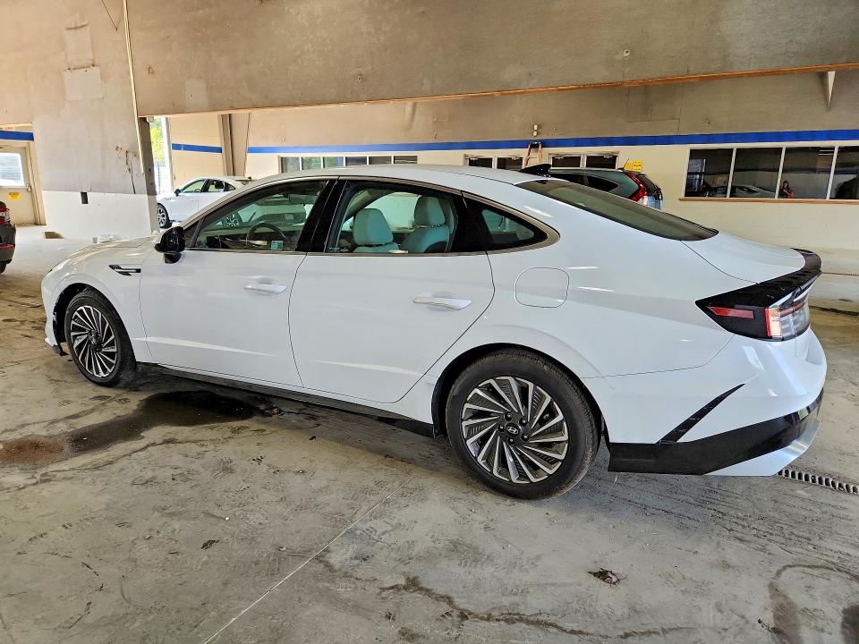 68800266 :رقم المزاد ، KMHL34JJ8SA122326 vin ، 2025 Hyundai Sonata Hybrid مزاد بيع