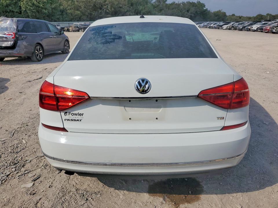 2016 Volkswagen Passat მანქანა იყიდება აუქციონზე, vin: 1VWAS7A33GC042166, აუქციონის ნომერი: 69094816