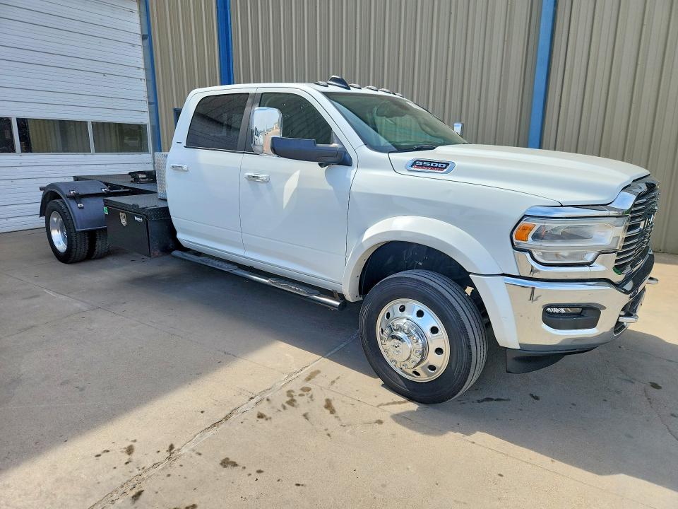 70656566 :رقم المزاد ، 3C7WRNFL2NG315080 vin ، 2022 Ram 5500 مزاد بيع