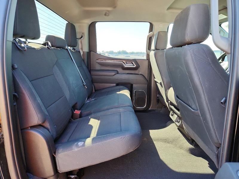 70643676 :رقم المزاد ، 2GCPADED4T1124036 vin ، 2026 Chevrolet Silverado مزاد بيع