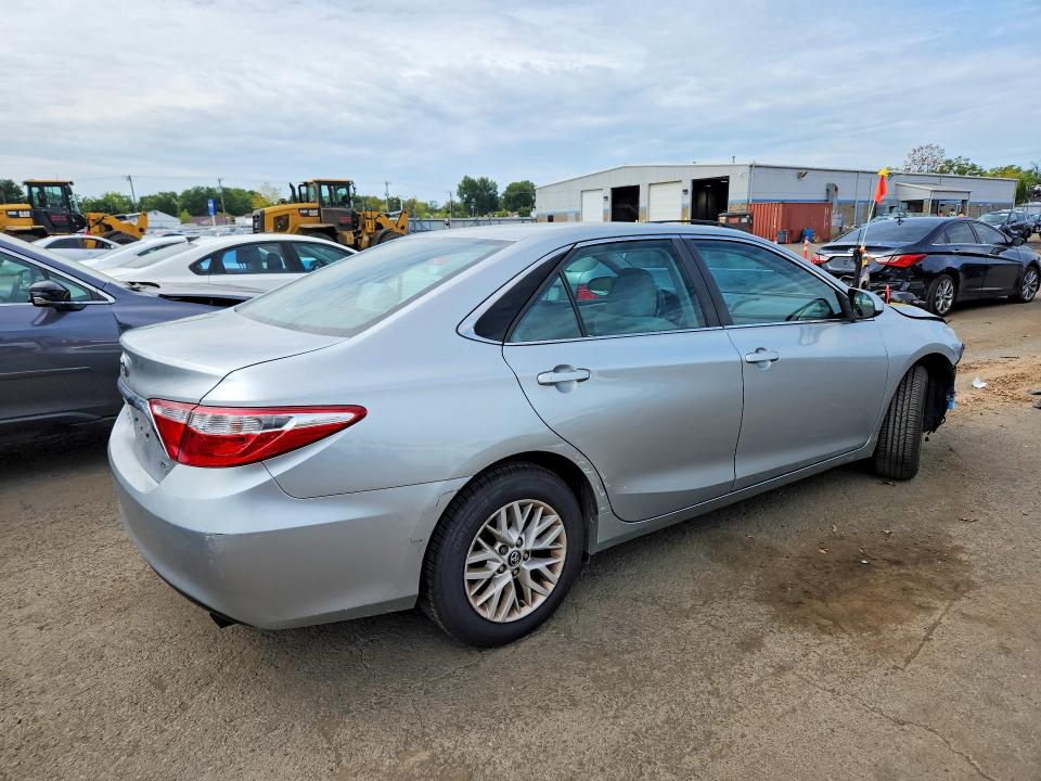 2017 Toyota Camry მანქანა იყიდება აუქციონზე, vin: 4T1BF1FK9HU705336, აუქციონის ნომერი: 68632456