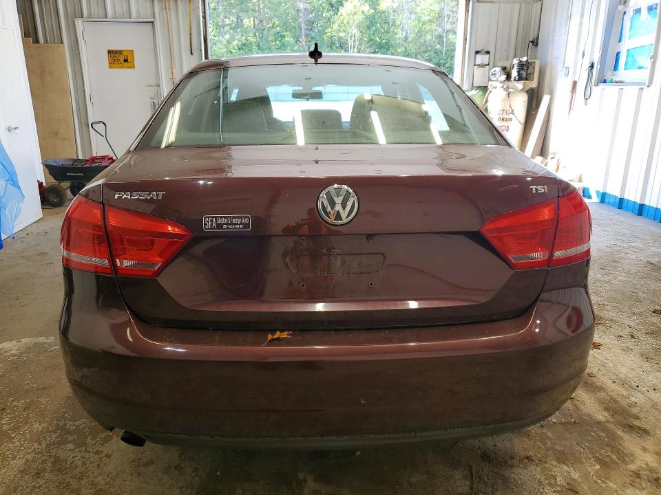 70023206 :رقم المزاد ، 1VWAT7A31EC077394 vin ، 2014 Volkswagen Passat مزاد بيع