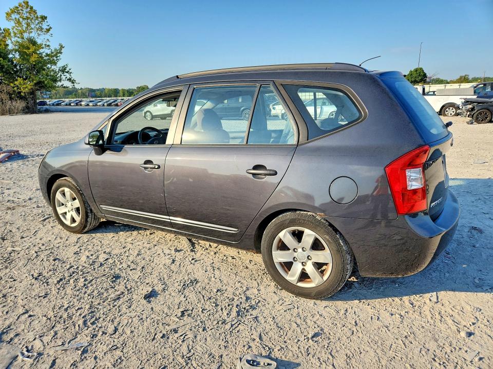 Продажа на аукционе авто 2007 Kia Rondo, vin: KNAFG525477061961, номер лота: 67647006
