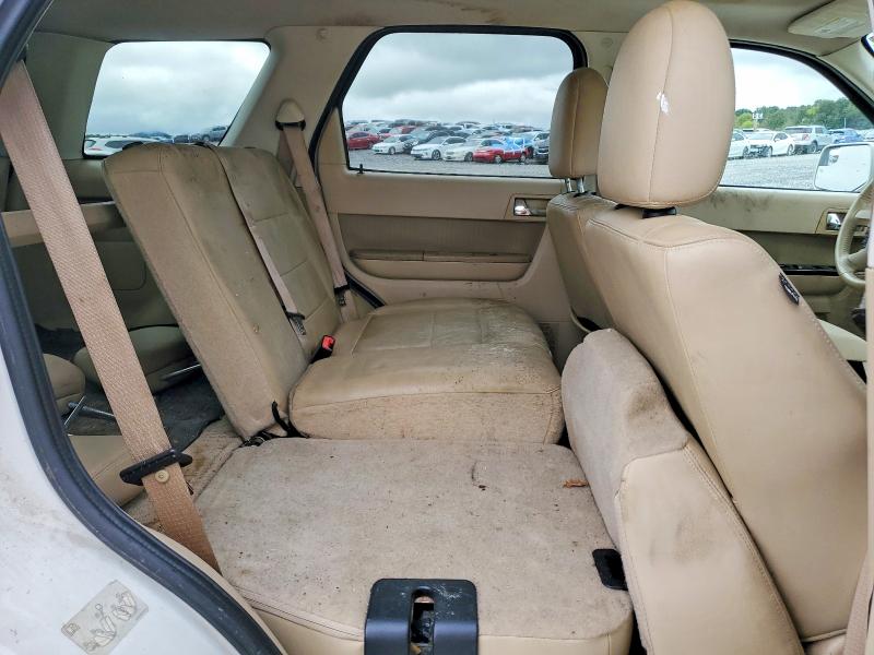 70242396 :رقم المزاد ، 1FMCU9EG5BKA47443 vin ، 2011 Ford Escape مزاد بيع