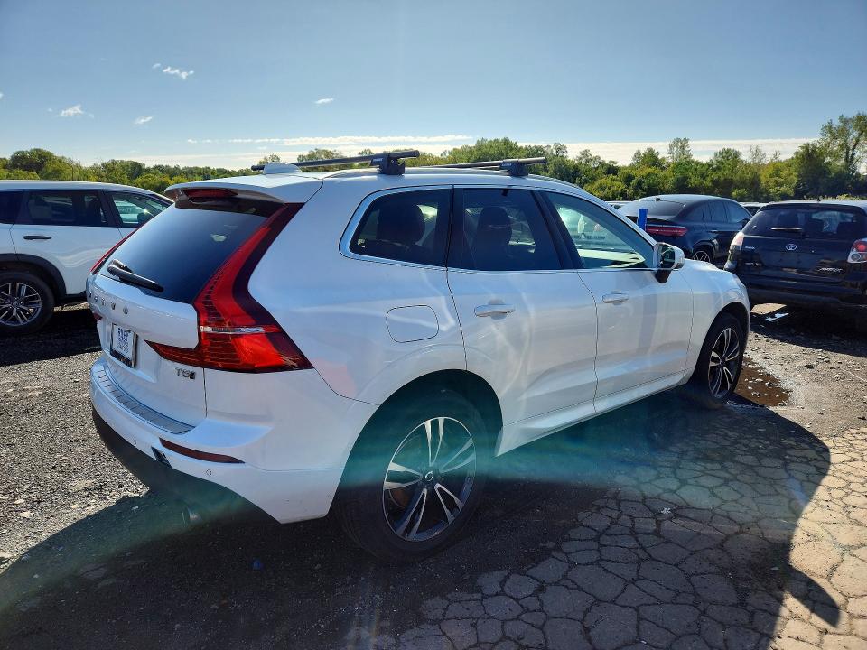 2021 Volvo Xc60 მანქანა იყიდება აუქციონზე, vin: YV4102RK2M1784408, აუქციონის ნომერი: 68167276