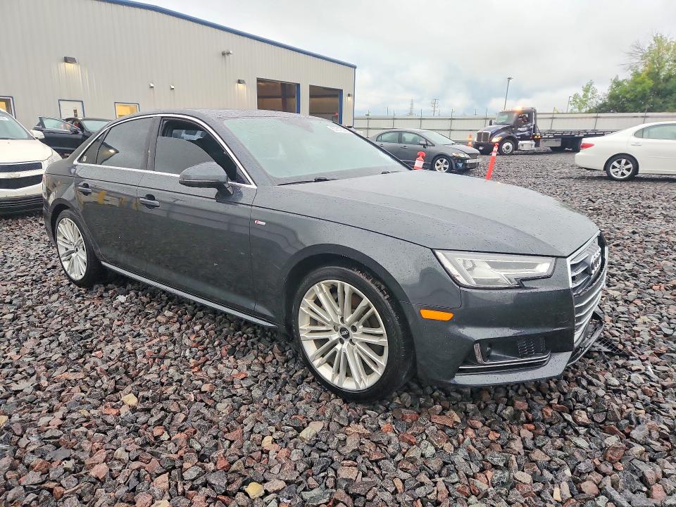 67319996 :رقم المزاد ، WAUFNAF41HN029837 vin ، 2017 Audi A4 مزاد بيع