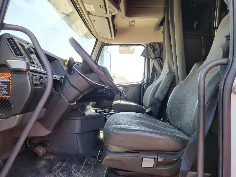 2021 Volvo Vn მანქანა იყიდება აუქციონზე, vin: 4V4NC9EJ7MN238203, აუქციონის ნომერი: 70484546
